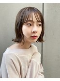 春最新ヘア　くびれ大人ボブ
