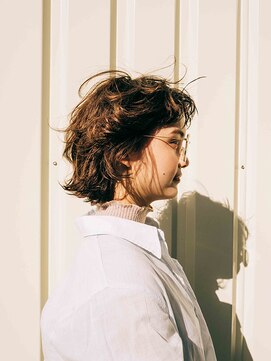 フローラビューティーヘアー(Flora Beauty Hair) くせ毛ショート/20代/30代/40代/50代/岡山/表町