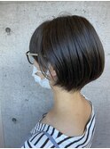 ショートボブ