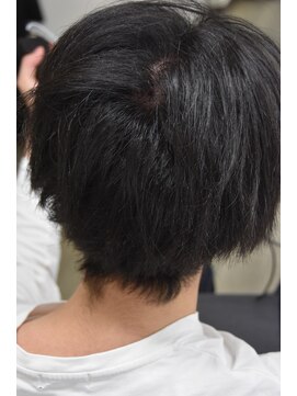 パーマ屋カラフル ダメージ差が大きい縮毛矯正を毛先までなじませる