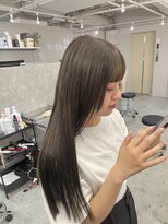 レアル 天王寺 阿倍野(REAL)&nbsp;暗めオリーブ