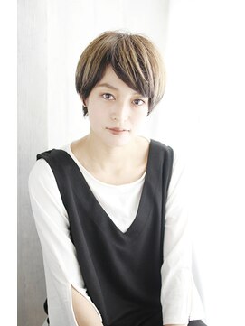 シュシュット(chouchoute) 斜めバングデザインカラーシルキーベージュグレージュカラー/139