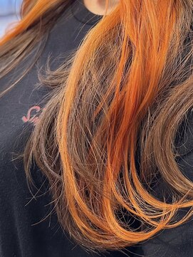 アフェクト 上大岡(affect) インナーオレンジ/ロング/韓国波巻き/ブリーチ/上大岡