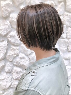 モアナ バイ ヘッドライト大宮店(Moana by HEADLIGHT) Moana【大宮】#ハイライト#マッシュショート#大人可愛い