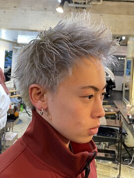 アンリ(Henri) 【オカダケント】メンズスパイキーヘア&シルバーカラー