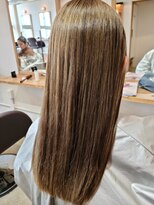 エイト オキナワ 沖縄新都心店(EIGHT okinawa)&nbsp;お客様スタイル_ブリーチ履歴×縮毛矯正【EIGHT　荒井】