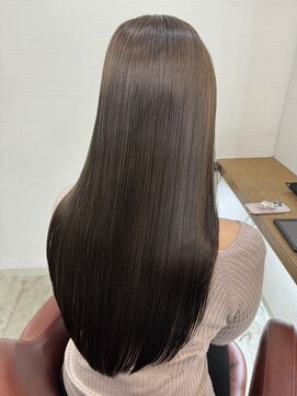 ヘアースタジオ アール(Hair Studio R) 大人可愛い髪質改善カラーラベンダーベージュ艶感ストレート