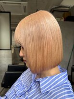 ルイス(L'wis)&nbsp;切りっぱなしハイトーンボブ/20代/30代/ダブルカラー/ブリーチ