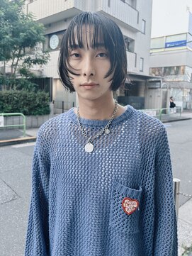 メゾンアクア 表参道(Maison ACQUA) =メンズボブ/フェザーパーマ／MEN’S HAIR/ブルーブラック