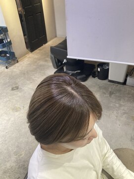 ロク 高田馬場(lok) 【脱白髪染め】ショートボブ×白髪ぼかし1【 lok 高田馬場】