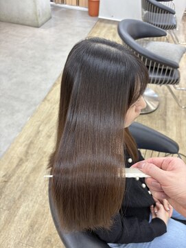 ロンドシエル 横浜(Lond ciel) 髪質改善/縮毛矯正/レイヤー/ワンホンレイヤー/イメチェン/横浜