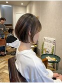 ショートボブ
