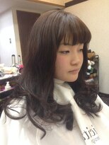 フェリシータ 緑地公園店(felicita) 厚めバングのナチュラルカールフェミニンロング