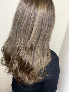 モルニ(MORNI) ショコラべージュ_マロンベージュ Aラインボブ かきあげ