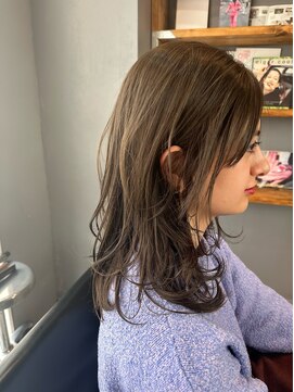 パム 恵比寿(PAM.) 透け感ベージュレイヤー。【PAM./hana】