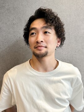 フジヤマバーバーショップ アジト(FUJIYAMA BARBER SHOP ajito) ツーブロパーマ【田中美旺】b1013