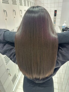 ロンドルーチェ 心斎橋(Lond luce) ダークアッシュ/ミディアムレイヤーカット［髪質改善/縮毛矯正］