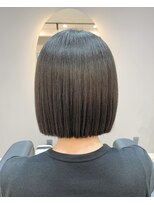 レジョワイユコンペール(Les Joyeux Comperes)&nbsp;艶々切りっぱなしボブ