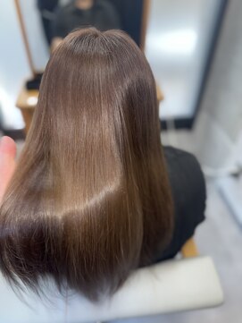 エース 朝霞店(Ace) 【大人気アッシュブラウン艶ストレート】30代～60代/髪質改善