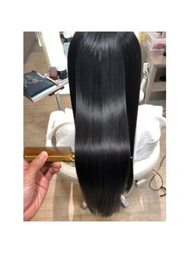 ニューヨークニューヨーク 大久保店(NYNY) パサパサ広がる毛先もしっとりおさまる髪質改善美髪ケア