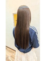 リノア(Lino'a) 艶髪ストレート