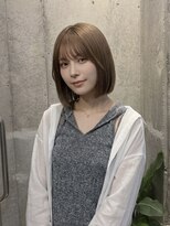 ヒルズ(Hills)&nbsp;艶感たっぷりのナチュラルタッセルボブ