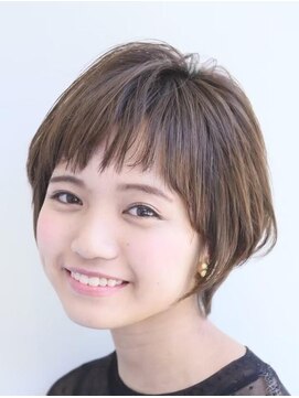 ヘアーメイクフィーカ(FIKA) 【FIKA　津田沼ショート】大人／パーマ／前髪あり/白髪染め