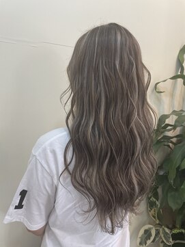 ウエスト オーランド(WEST O LAND) ホワイトハイライト×グレージュ