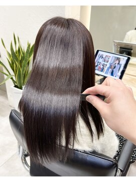 フェリア 松山(Feria) 【Feria松山】白石の美髪矯正☆