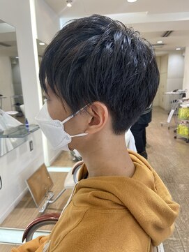 レンジシキチジョウジ (RENJISHI KICHIJOJI) 刈り上げショート【RENJISHI】