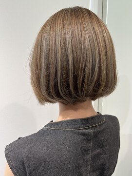 リュネッツ(lunettes) 【ハイライトで作る】大人可愛いミルクティーカラー