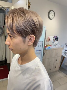 テトラ バイ ネオリーブ 横浜西口店(tetra by neolive) 横浜★ブリーチ2回のホワイトミルクティー