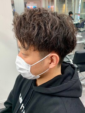 ジーニー 本厚木(Genie) ツイストスパイラル/波巻き/ハイライト/マッシュパーマ/ウルフ