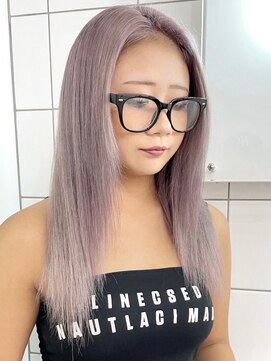 ウィコ 新宿(WICO) ホワイトラベンダー[新宿駅/斜めバング/グレージュカラー]