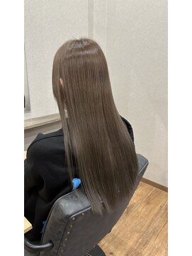 クロッカ(clocca) グレージュ