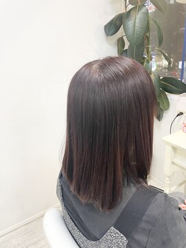 アルターシェリー(aL-ter che'rie) ピンクブラウン[イメチェン/ハッシュカット/フルバング]