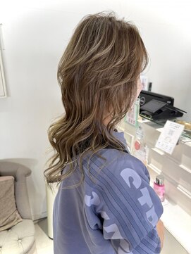 バブ バイネオリーブ(Bab by neolive) 似合わせカット/ショートウルフ/ハイレイヤー/くびれ