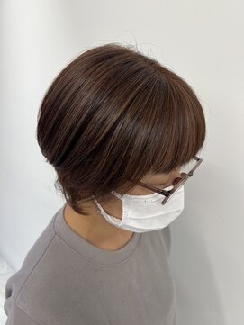 マーク 蕨西口(Marc) 白髪ぼかしハイライト