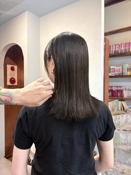 ワンダーヘアーグルーミング(WANDER Hair grooming) ブリーチなしカラー ケアカラー ストレート