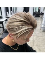 ピア ヤクイン(Pia Yakuin)&nbsp;欧米風バレイヤージュ