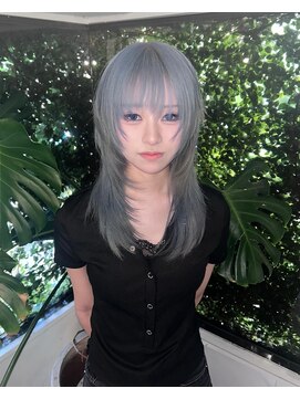 キイ 原宿 表参道(K.e.y) ブルーシルバー ウルフ ハッシュカット シャギーレイヤー