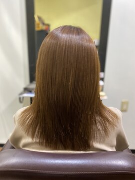 40代/カット＋明るい白髪染め/矯正なし