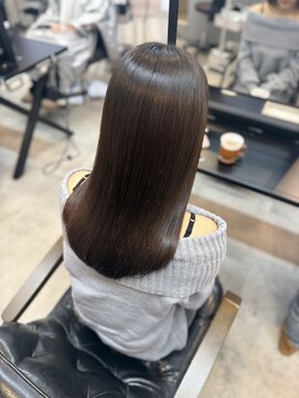 ロイ(ROI) 乾かすだけで★うる艶髪質改善縮毛矯正