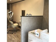 ヘアーアンドビューティー ロカヒ(HAIR&BEAUTY LoKaHi)の雰囲気（天然由来成分92%カラー繰り返し染めても艶やかな仕上がり）