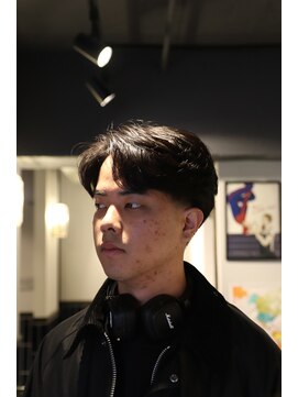 ツーエイチ 新宿(2H) 新宿/ニュアンスパーマ/テーパーフェード/メンズパーマ