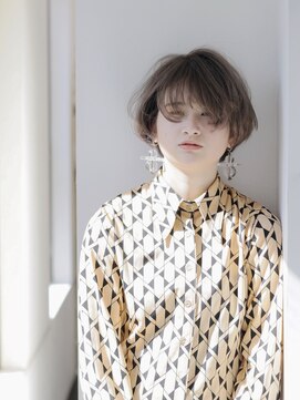 シフレ(SIFFLER) マッシュショートボブ