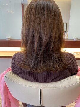 マーリャヘアー(mallia hair) くびれ外ハネセミロング