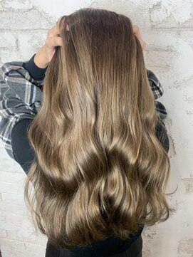 プライズ アイリス 池袋東口店(prize Iris) ヨシンモリ、韓国風スタイル、ラテベージュ