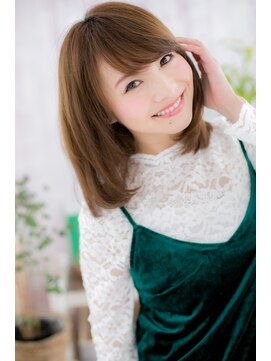 ミック 日暮里店(miq) 斜めバング内巻きワンカール♪ピュアキャラメルベージュc1