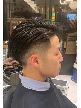 ルドローブラントオオサカ(LUDLOW BLUNT Osaka) 【LUDLOW BLUNT】七三分けサイドパート ツーブロック